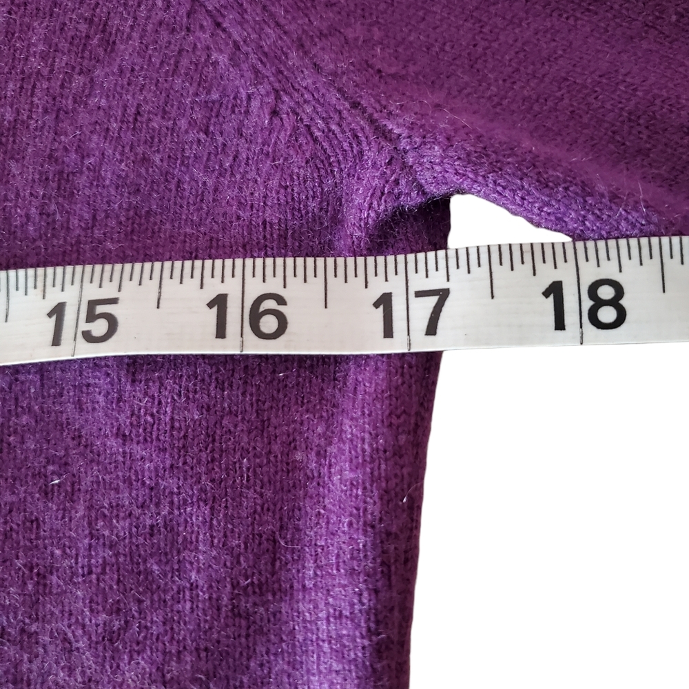 Peck & Peck Cashmere Sweater Purple 2 Ply Sz Small Plum Crew Pullover Pr… - Picture 4 of 5